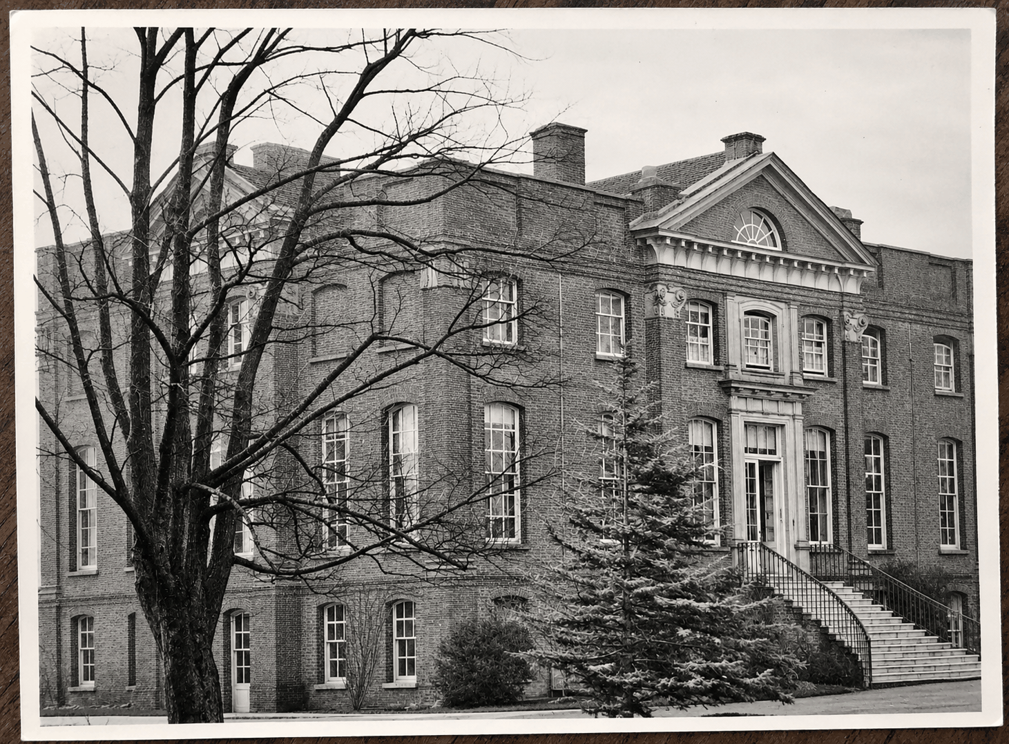 Marlow Place, Marlow